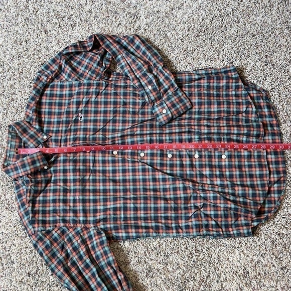 Men’s Vineyard Vines Dress Shirt Size Small - Picture 8 of 10